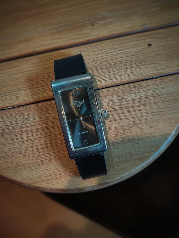 (LW125) Angel ladies / girls leather strap watch - Image 3