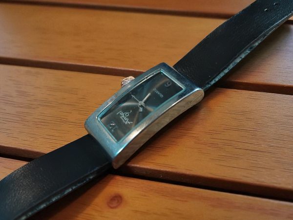 (LW125) Angel ladies / girls leather strap watch - Image 5