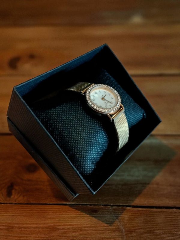 (LW128) Ladies quartz stainless steel dress watch - Image 4