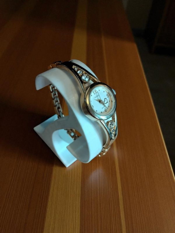 (LW132) Ladies Nicole watch and locket set - Image 2