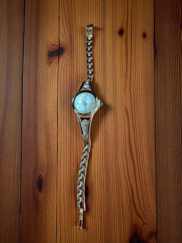(LW132) Ladies Nicole watch and locket set - Image 4