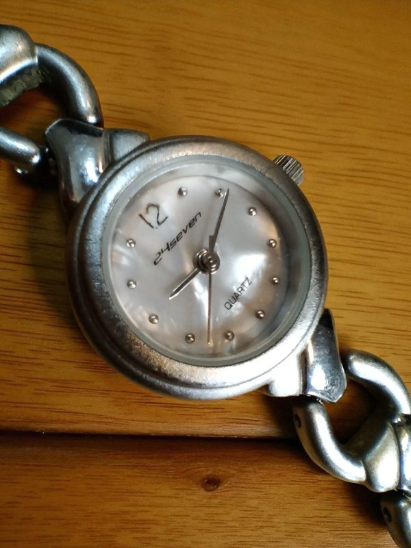 (LW137) 24seven Ladies / teenager stainless steel strap watch - Image 5