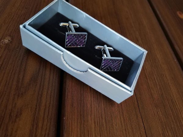 (Cf2) Asymmetrical rectangular pair of boxed cufflinks - Image 3