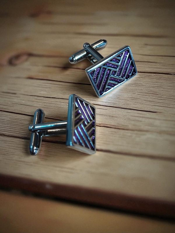 (Cf2) Asymmetrical rectangular pair of boxed cufflinks