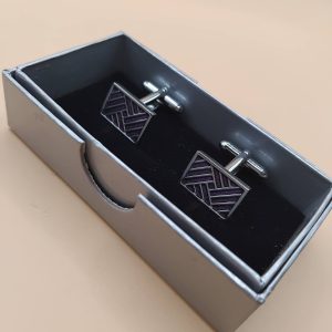 (Cf2) Asymmetrical rectangular pair of boxed cufflinks