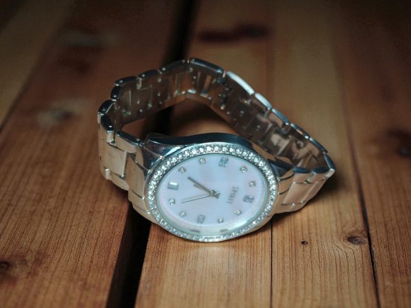 (MW34) Gents/Ladies Spirit Bling stainless steel watch - Image 3