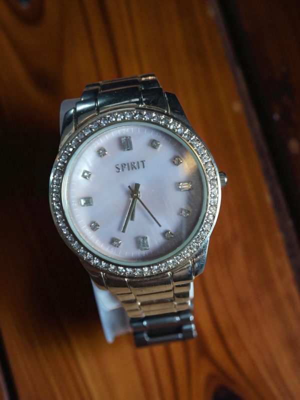 (MW34) Gents/Ladies Spirit Bling stainless steel watch - Image 4