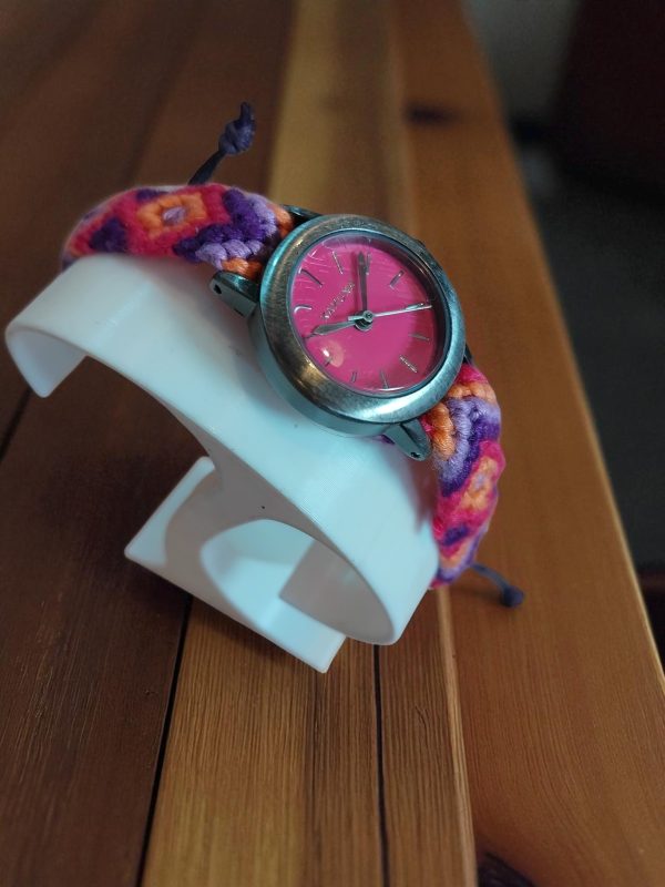 (BW40) Kahuna of Hawaii boxed drawstring watch