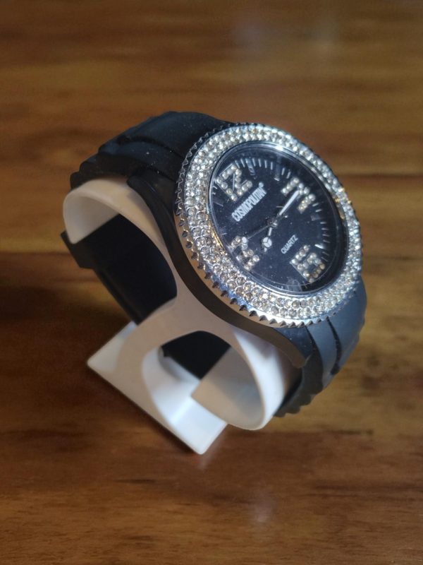 (MW40) Gents/Ladies Cosmopolitan heavy duty silicone strap watch