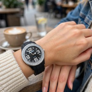 (MW40) Gents/Ladies Cosmopolitan heavy duty silicone strap watch