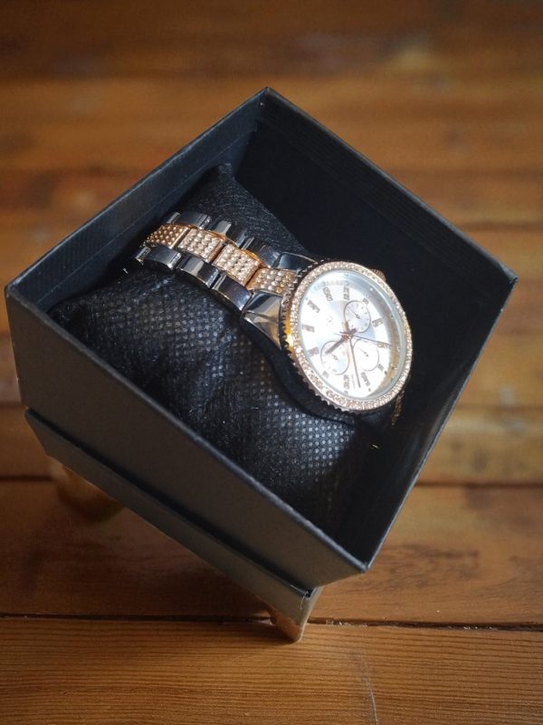(MW41) Gents/Ladies Spirit bling stainless steel watch - Image 2