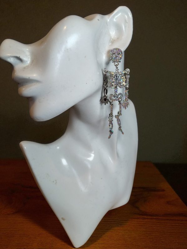 (E42) Unisex goth punk large skeleton dangly earrings - Image 2