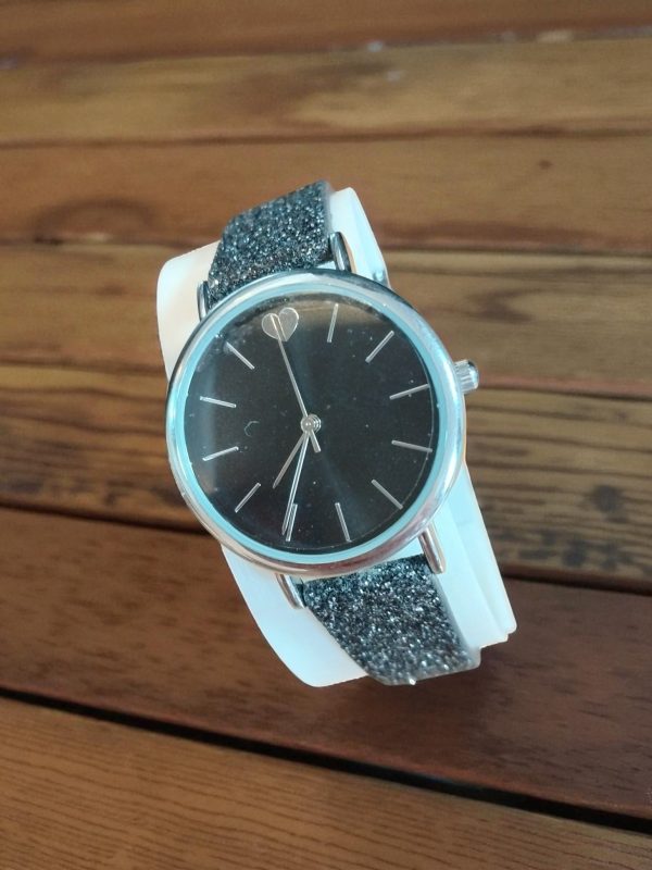 (BW44) Claire's sparkly ladies / teenager watch - Image 4