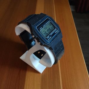 (MW46) Gents/Ladies/Teenager Digital watch with silicone strap