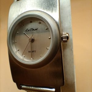 (Lc46) Le Chat ladies/teens brushed stainless steel strap watch