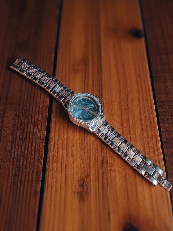 (MW47) Gents/Ladies Spirit Bling style stainless steel watch - Image 3