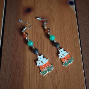 (E48) Pair of Wicked holloween earrings