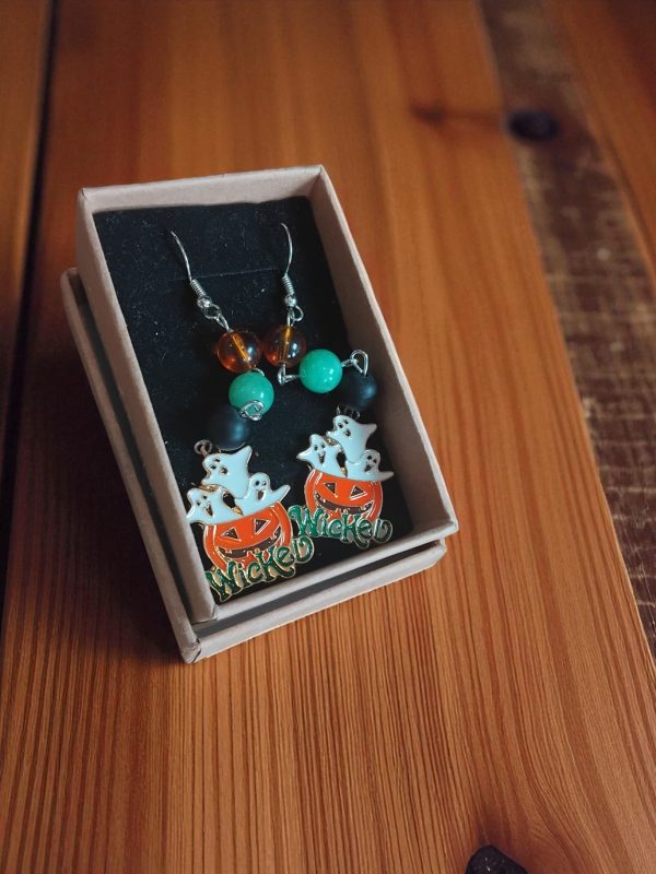 (E48) Pair of Wicked holloween earrings - Image 2