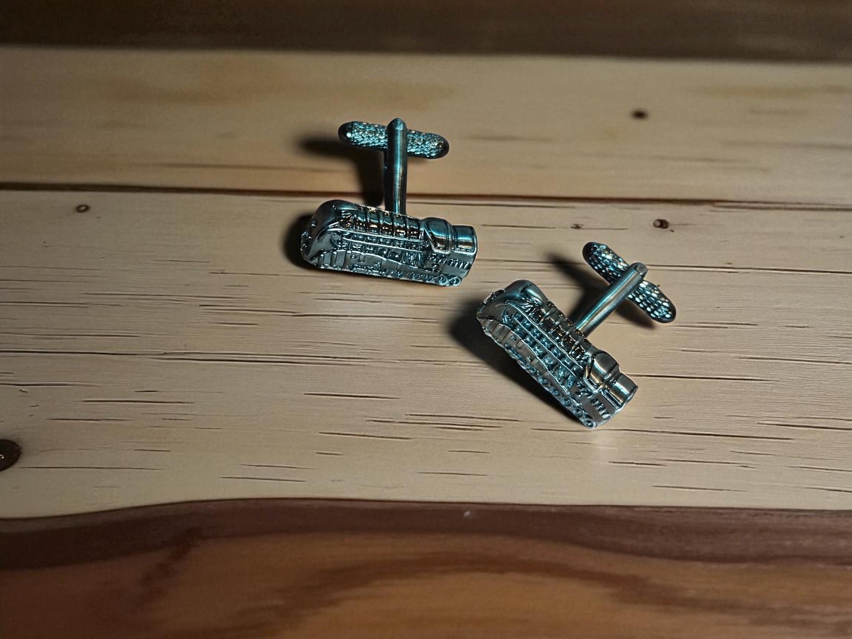 (Cf5) pair of engine train cufflinks - Image 2