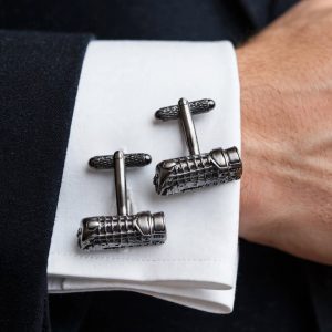 (Cf5) pair of engine train cufflinks