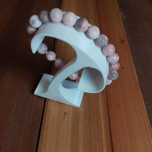 (B3) Precious stone elasticated bracelet