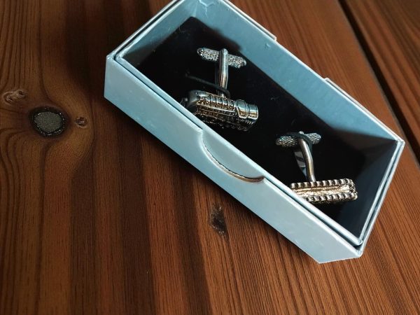 (Cf5) pair of engine train cufflinks - Image 2