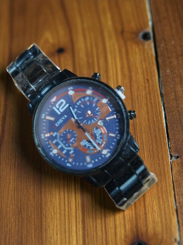 (MW52) Gents/Teenagers Geneva stainless steel watch
