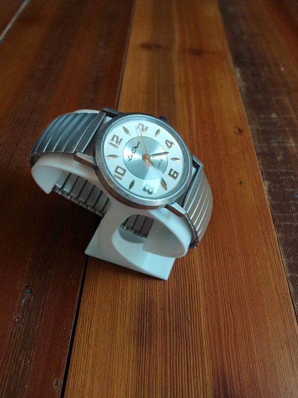 (Lc6) Le Chat ladies / gents expandable stainless steel watch - Image 3