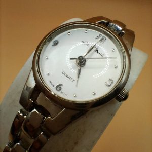 (Lc60) Ladies / teens stainless steel dress watch