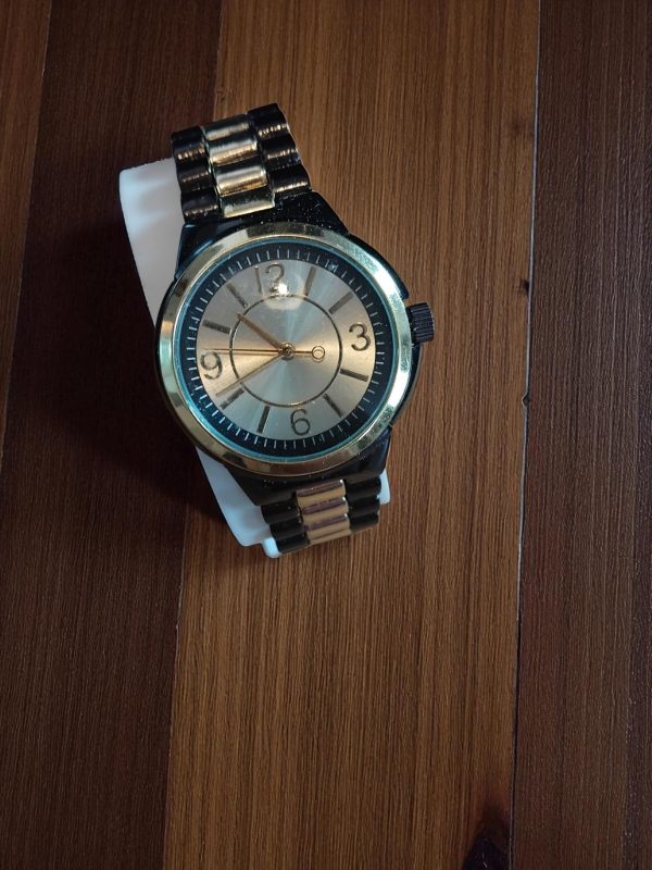 (MW64) Gents/Ladies stainless steel strap watch - Image 3