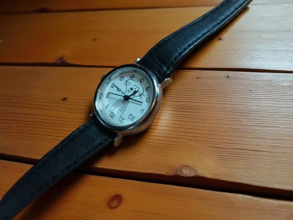 (Lc65) Ladies le chat bugs bunny leather strap watch - Image 2