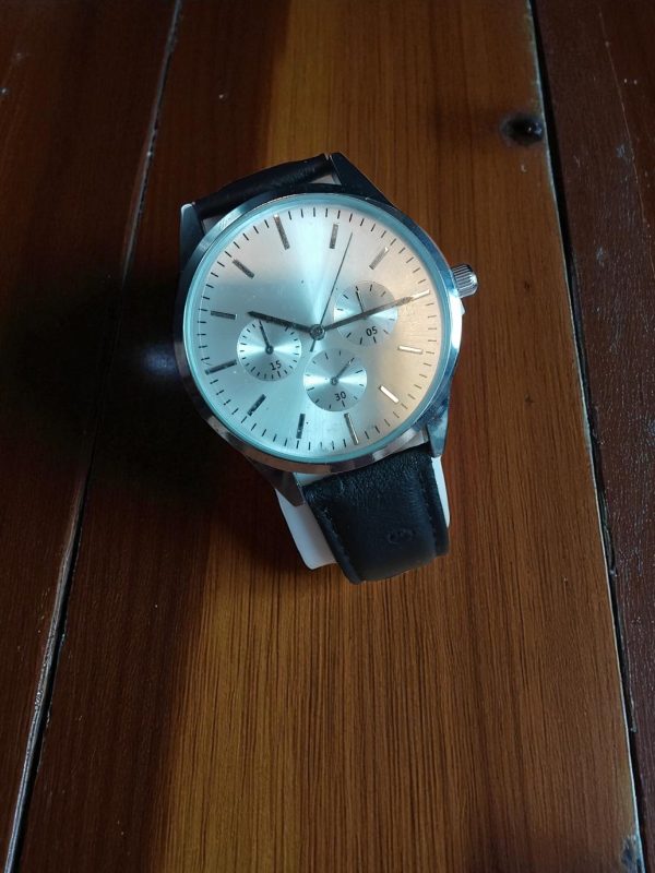 (MW74) Burton boxed leather strap dress watch - Image 3