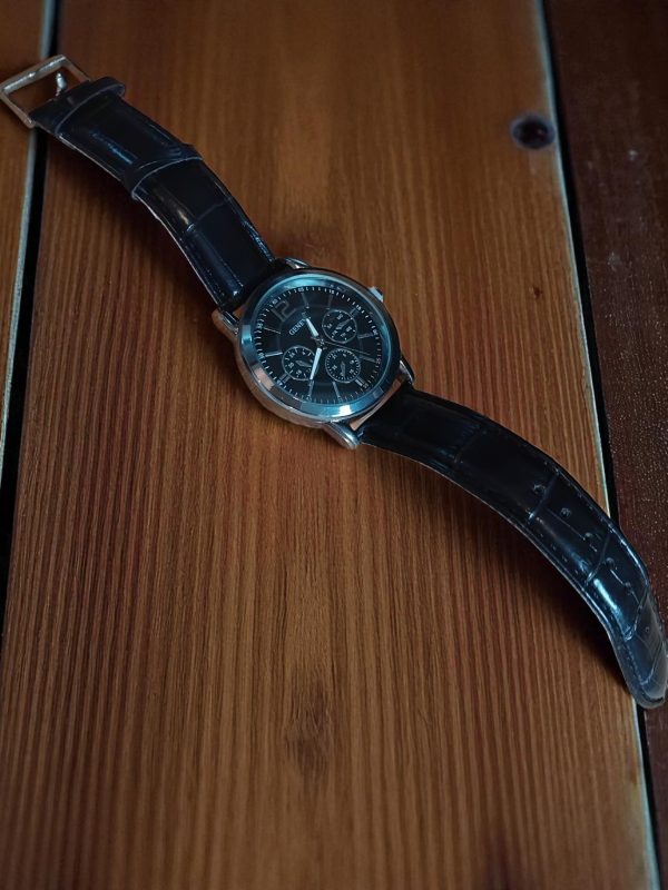 (MW80) Gents/Ladies Geneva matching pair of watches - Image 4