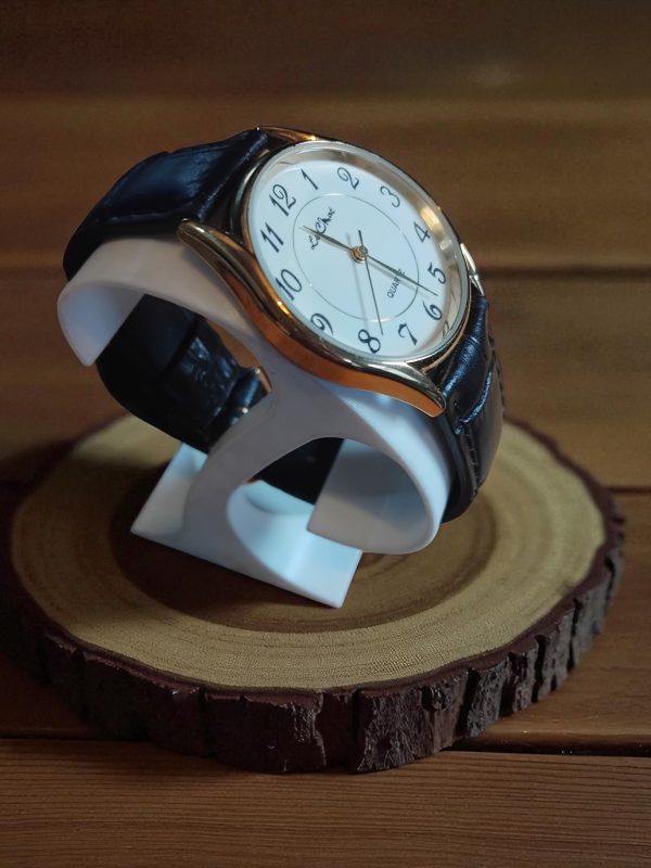(Lc8) Le Chat ladies / gents soft or hard leather strap watch - Image 7