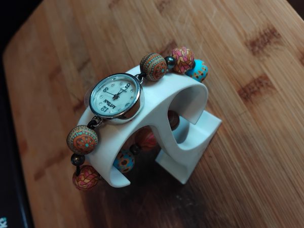 (MW90) Artisan Bead individually crafted wrist watch - Image 5