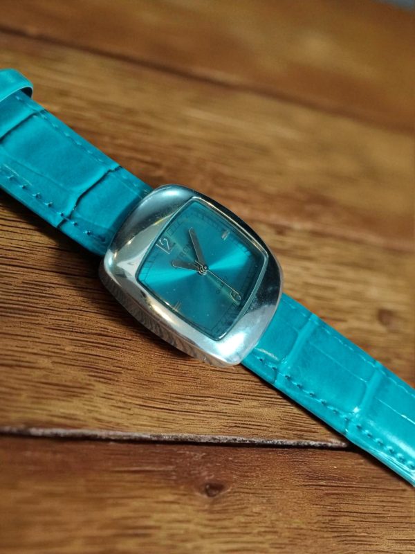 (LW92) Ladies Citron of London blue leather strap watch