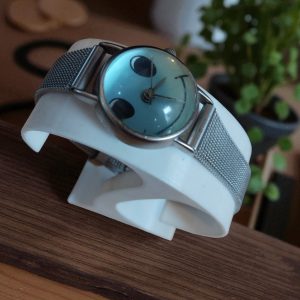 (LW95) Ladies/teenager convex smiley face with braided stainless steel strap