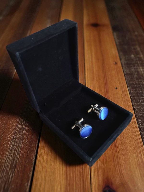 (Cf1) Pair of coloured ceramic on stainless steel boxed cufflinks - Image 24