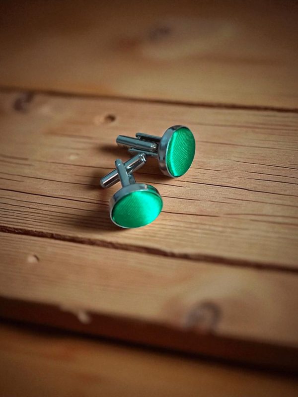 (Cf1) Pair of coloured ceramic on stainless steel boxed cufflinks - Image 6