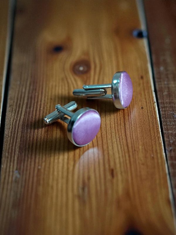 (Cf1) Pair of coloured ceramic on stainless steel boxed cufflinks - Image 3