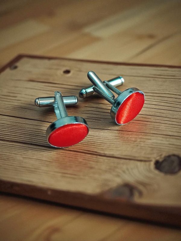 (Cf1) Pair of coloured ceramic on stainless steel boxed cufflinks - Image 16