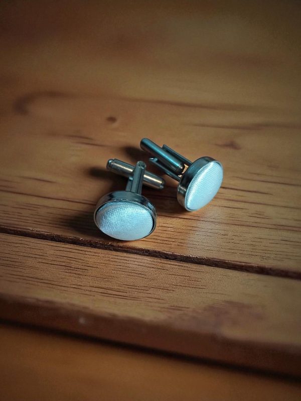 (Cf1) Pair of coloured ceramic on stainless steel boxed cufflinks - Image 11