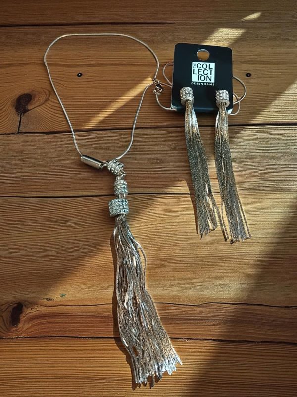 (N105) Debenhams Collection earrings and matching necklace - Image 2