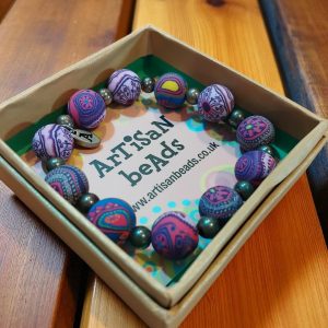 (B12) Artisan Bead adult/teenager boxed bracelet
