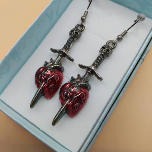 (E53) Ladies / teenagers Goth punk earrings