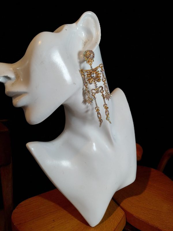 (E65) Ladies / teenagers Goth rhinestone skeleton earrings - Image 3