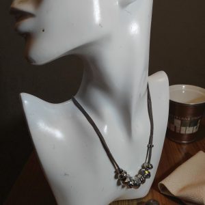 (N110) Ladies boxed necklace Bargain