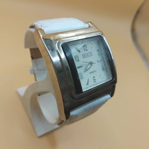 (LW195) IEKI ladies leather strap boxed wrist watch