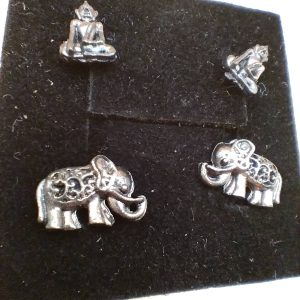 (BE27) 2 pairs boxed micro earrings/studs