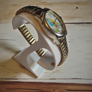 (BW-68) Ladies or teenager Bird inspired watch